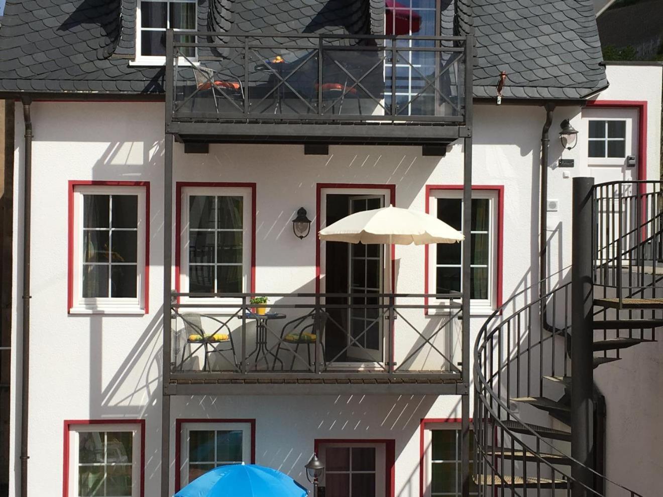 Mosel Ferienhaus Reblaus Zell an der Mosel Exterior photo